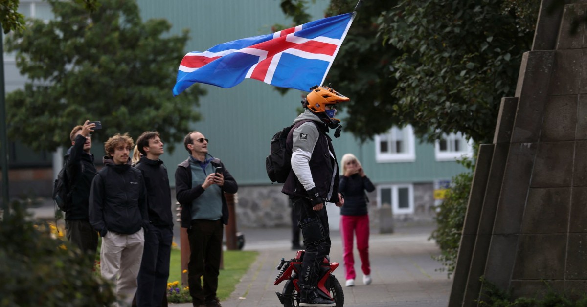 Iceland Rejects Renewed EU Membership Talks in Close Referendum