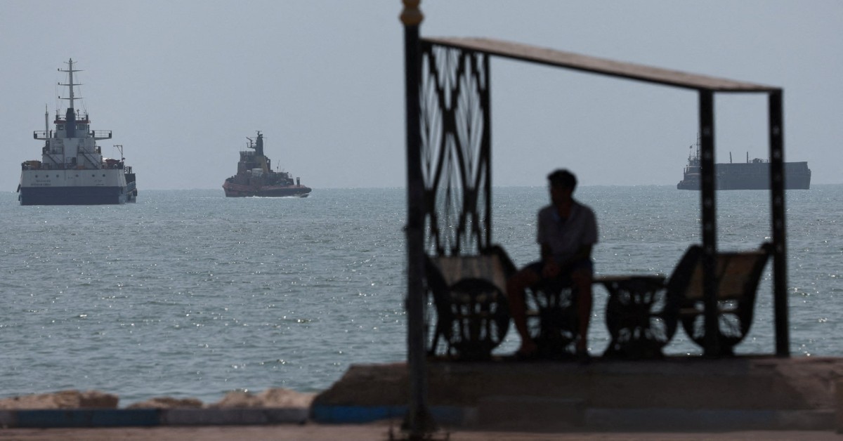 Oil Prices Jump as Gulf Conflict Returns to the Foreground