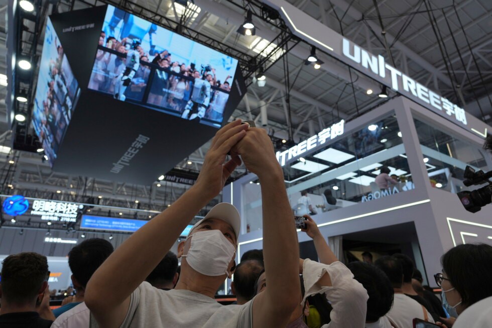 AI and Robotics Fuel China’s New Wave of Stock-Market Listings