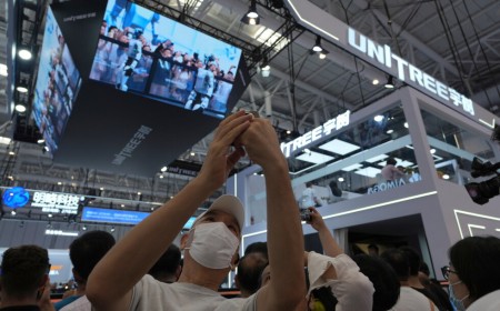 AI and Robotics Fuel China’s New Wave of Stock-Market Listings