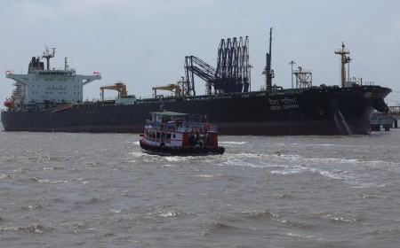 Analysis: Asia’s Weak Oil Imports Challenge Claims of a Hormuz Recovery